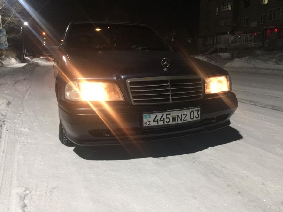 Бампер на цешку w202 Мерседес w202