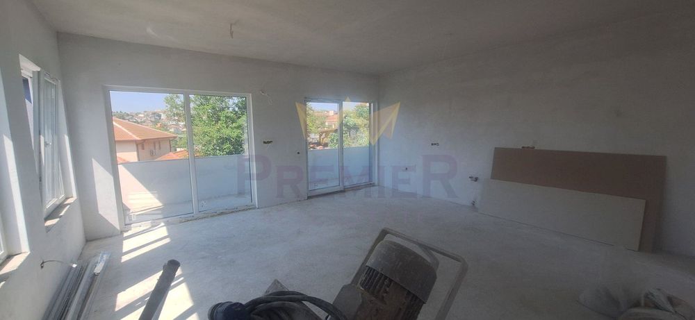 Продава се Етаж от къща в Бяла - 150 кв.м за 1066 €/кв.м - Снимка #5