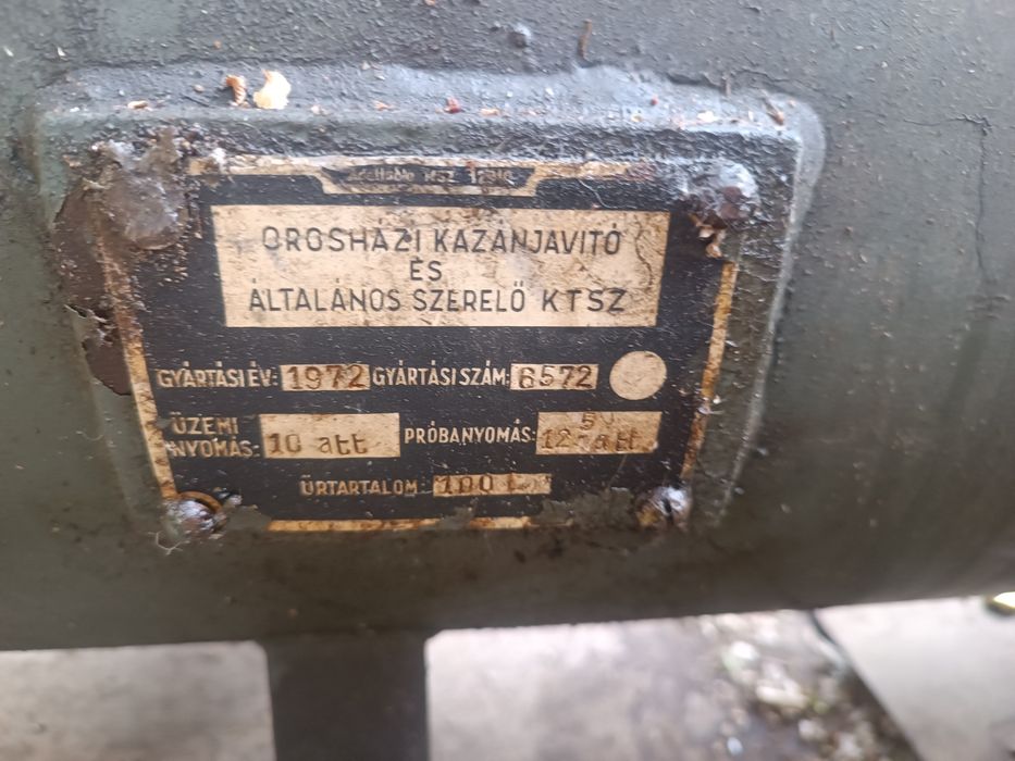 Продам компрессор