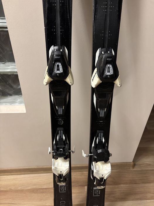 Skiuri atomic cloud 9