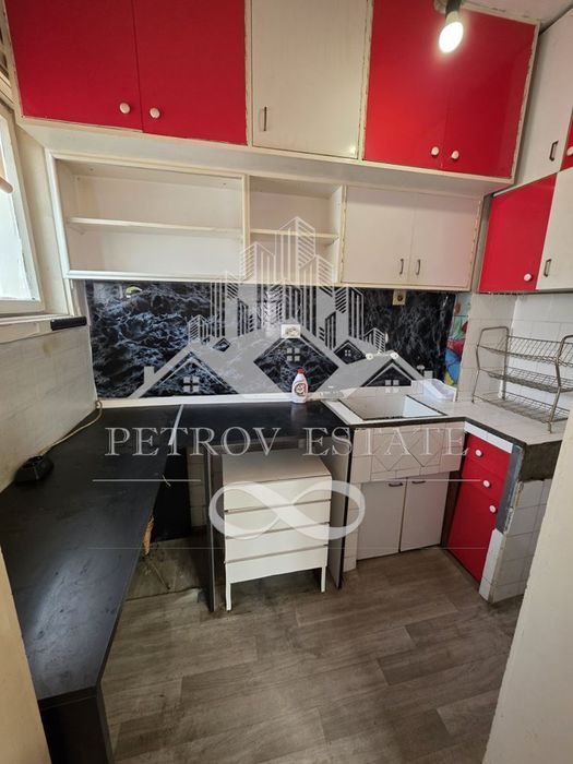 Продава се Къща в Велинград - 300 кв.м за 363 €/кв.м - Снимка #9