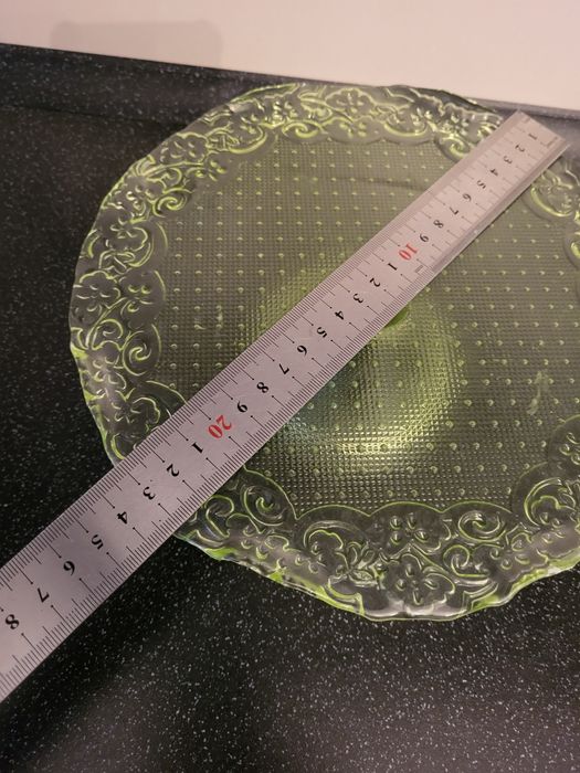 Пара вазочек для торта и пирога