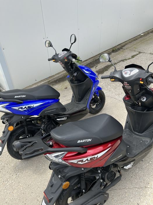 Inchiriez scutere benzina 50cc delivery