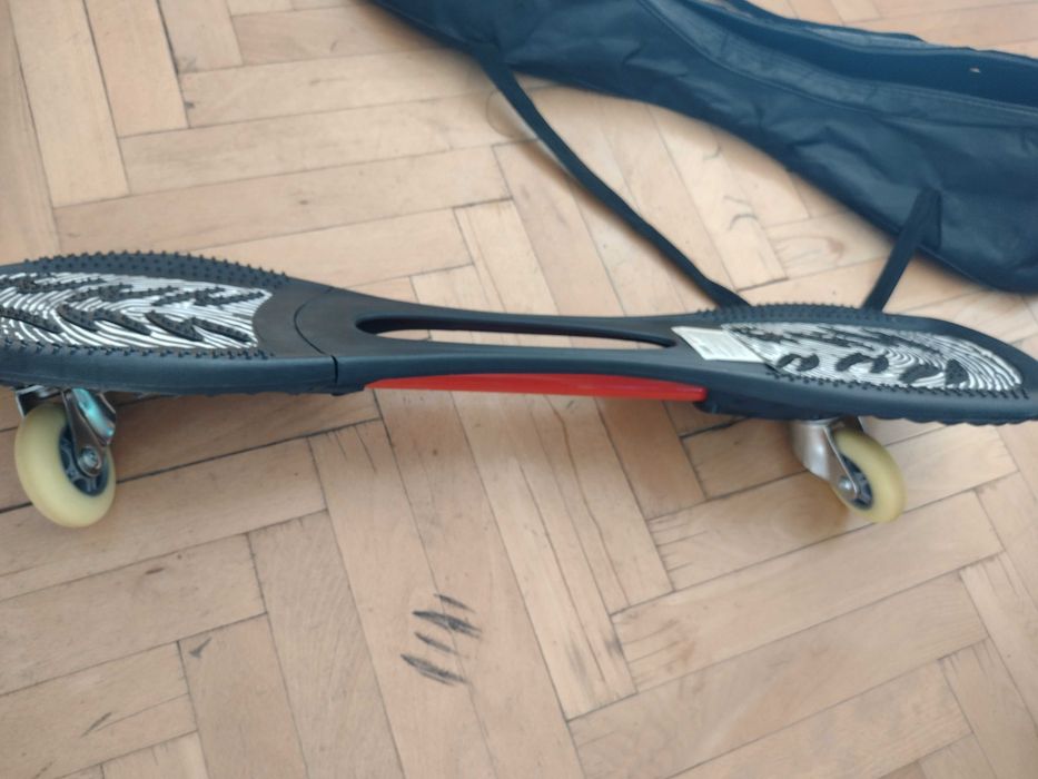 Скейтборд с две колела