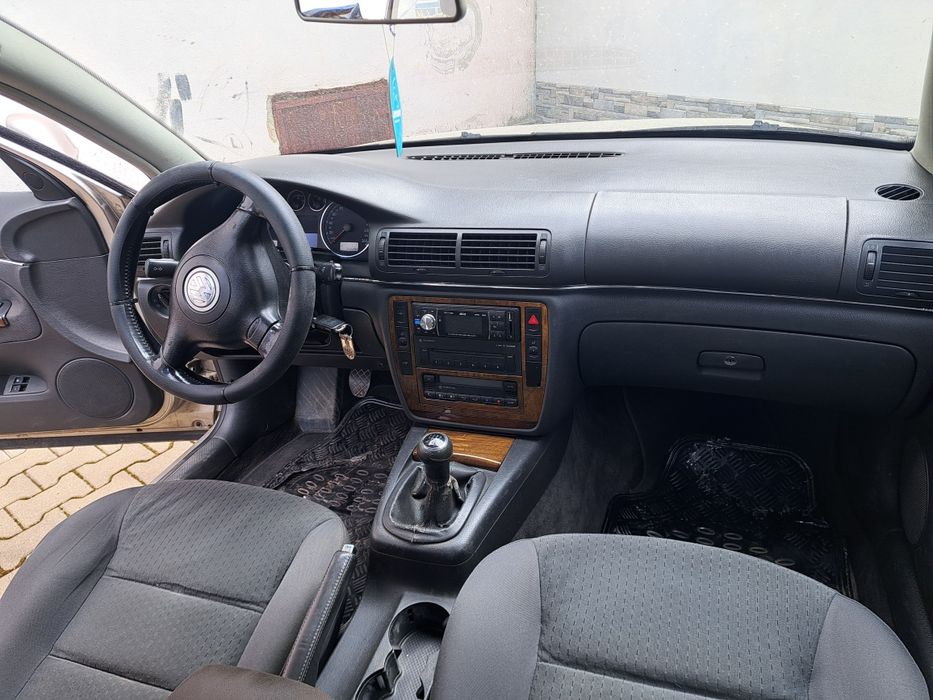 Volkswagen Passat 1.9 TDI 6 trepte de viteza