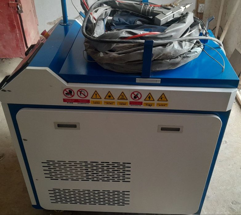 Лазерный сварка апарати 1500W лик абсолютно янги (ишлатилмаган) 
Сифат