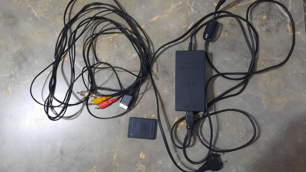 Продам пс2 с дисками