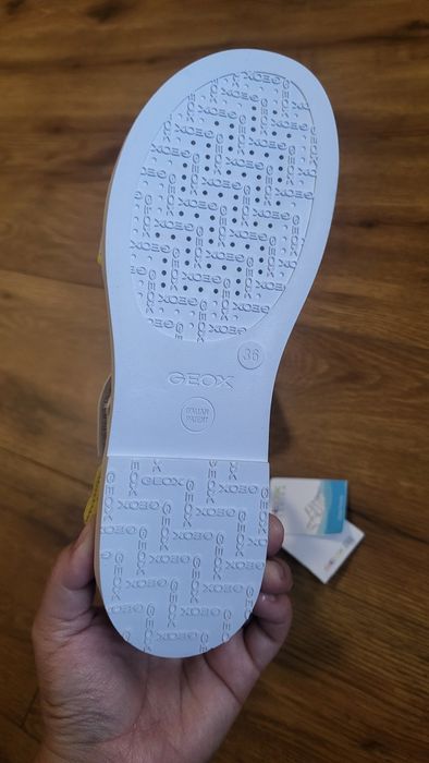 Сандалии летние Geox 36