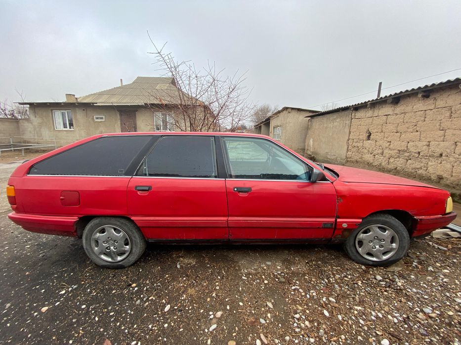 Ауди 100 легенда