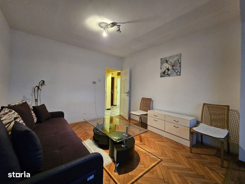 Apartament 2 camere, zona Piata Centrala