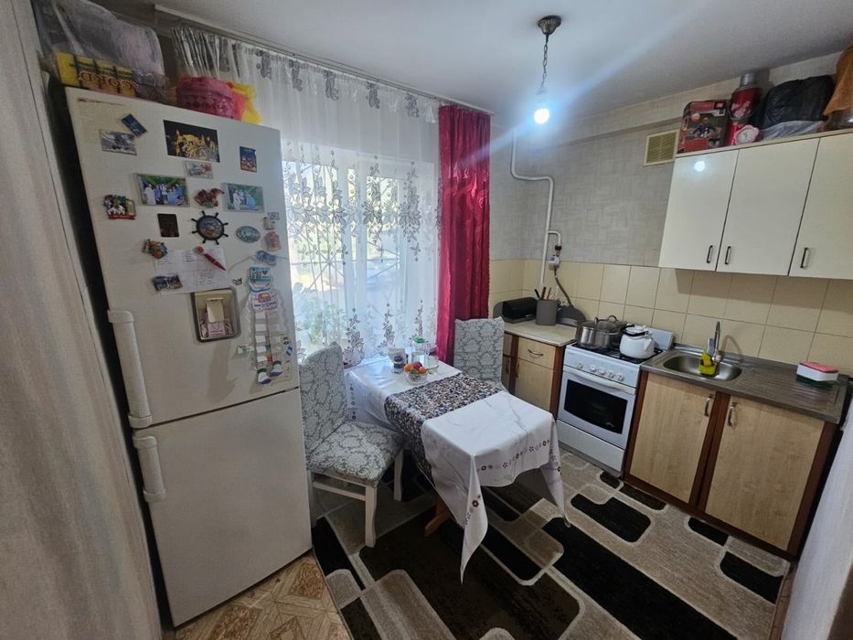 Продам двухкомнатную на Ремзаводе