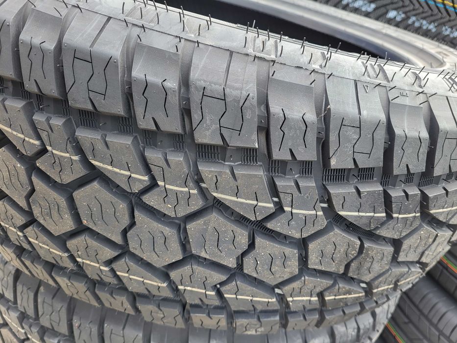 Vand anvelope noi all season,all terrain 255/55 R20 Radar AT M+S