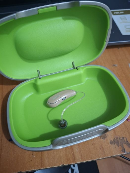 Продам слуховой аппарат