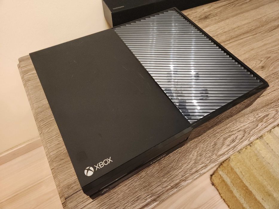 Xbox One 500GB - complet functional