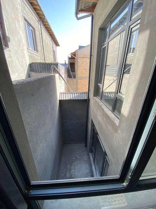 uchastka sotiladi 2,5sotix