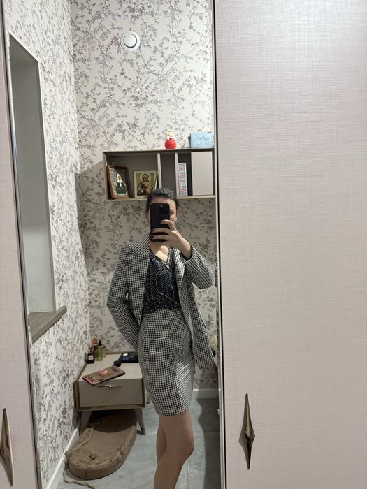 Продаю классные платье