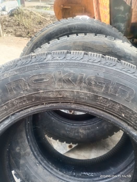 Зимняя резина 215/60/16