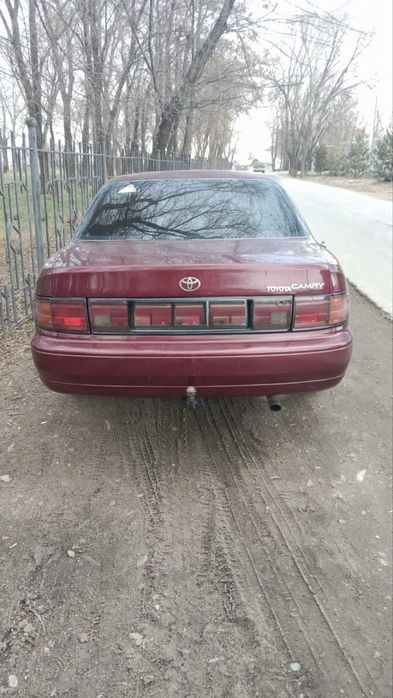 Toyota Camry 10