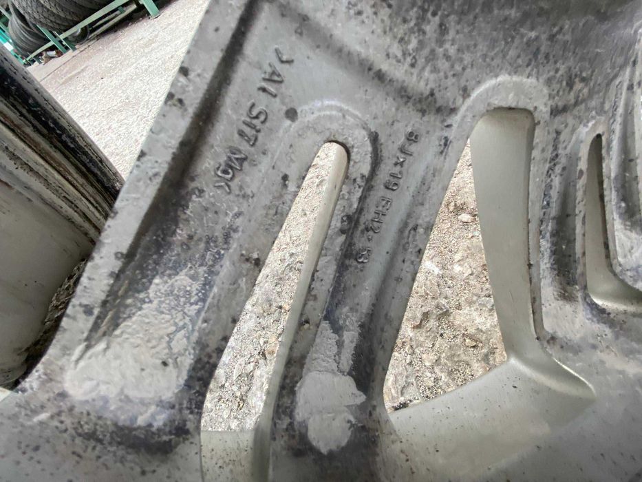 джанти за LAND ROVER discovery 4  RANGE ROVER 5X120 R19