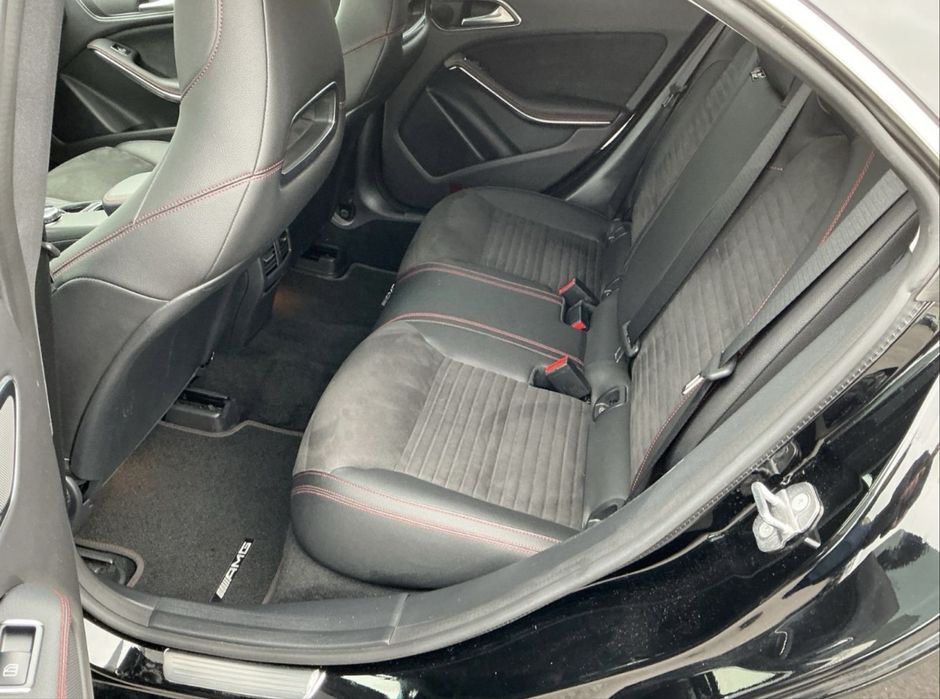 Interior complet CLA C117 W117 AMG Scaune Bancheta Fete usi cotiera