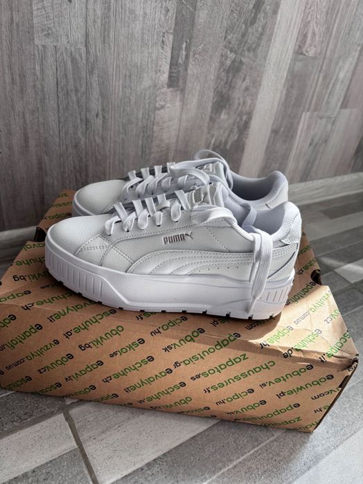 Дамски кецове Puma KARMEN II L Бял