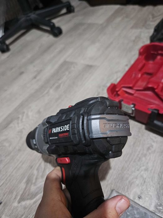 Акумулаторен ударен винтоверт Parkside PSBSAP 20-Li B3.Чисто нов. Ç