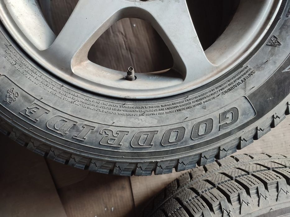 Продам шины в сборе