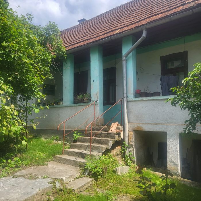 Casa de vânzare!