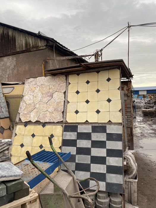 Брусчатка всех видов есть