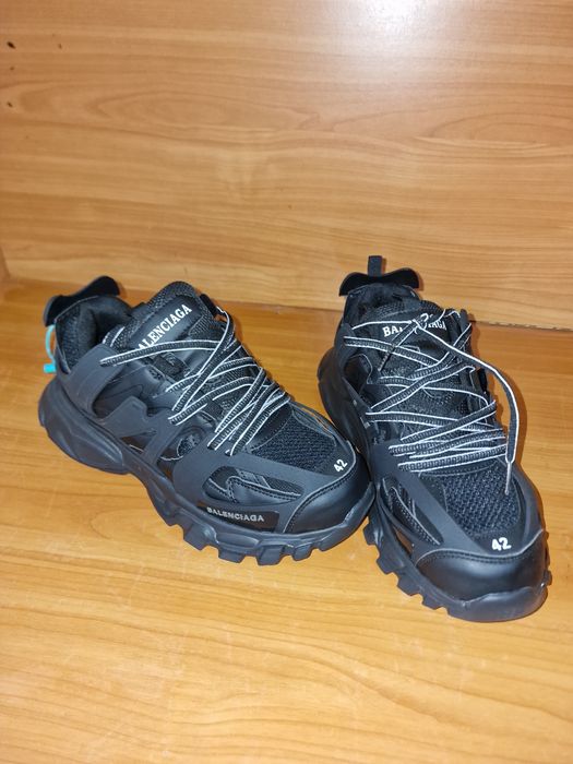 Balenciaga Track