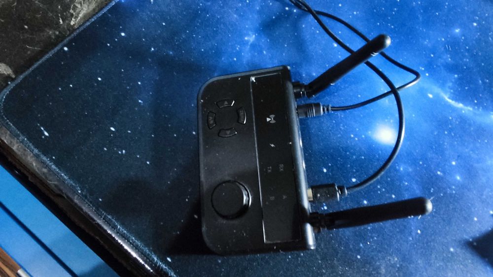 Emitator receptor stereo bluetooth 5.3