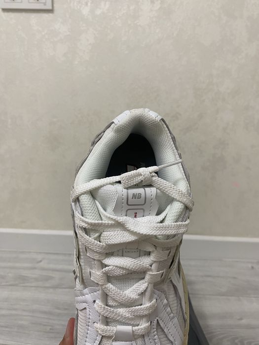 Кроссовки New Balance 1906DE