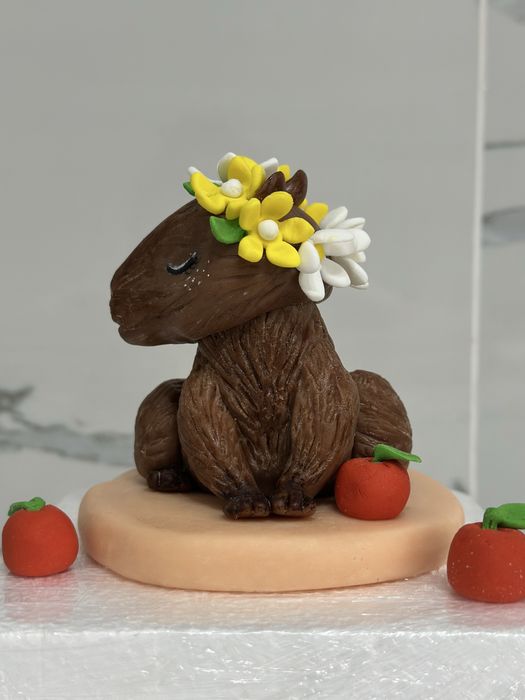 Фигурки из мастики, декор на торт