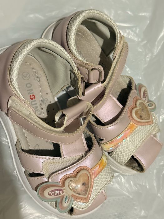 обувь детская в хорошем качестве