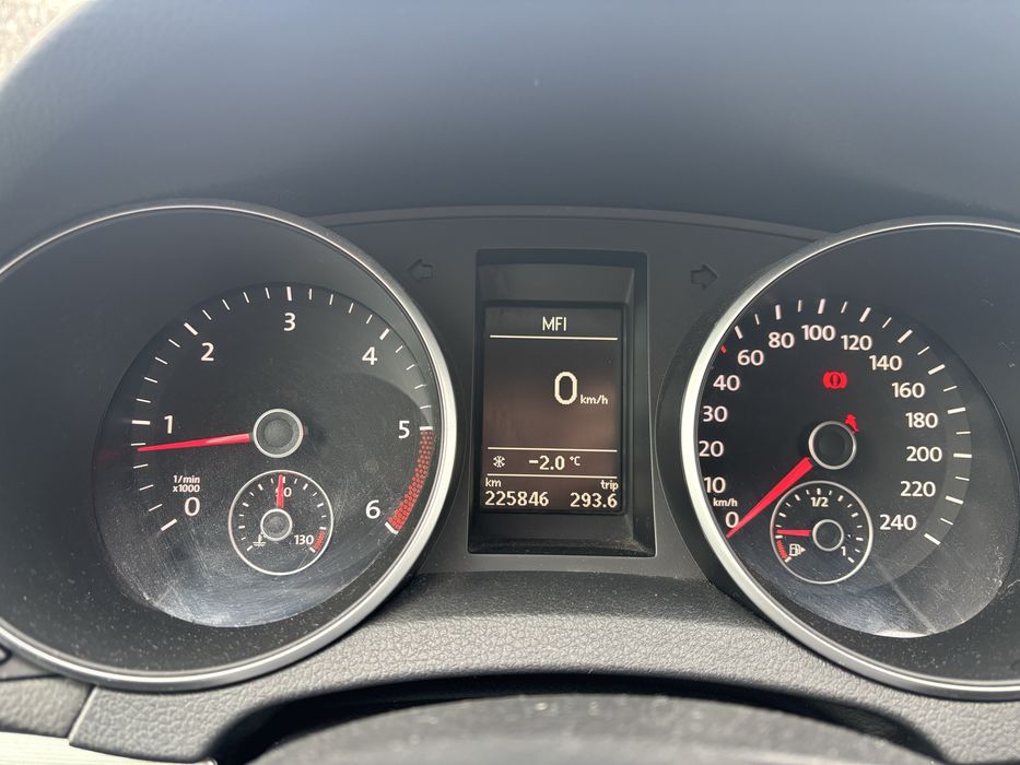 VW Golf 6, an 2011, motor 2.0 diesel, 140 hp
