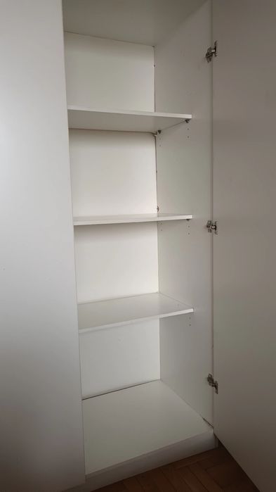 Гардероб бял трикрилен