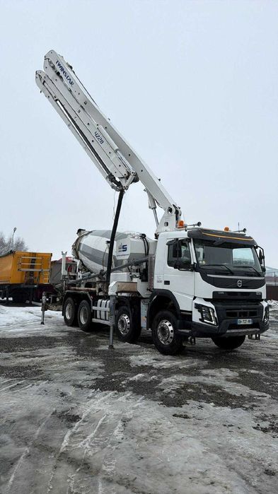 Autobetoniera Volvo FMX 500,cu pompa
