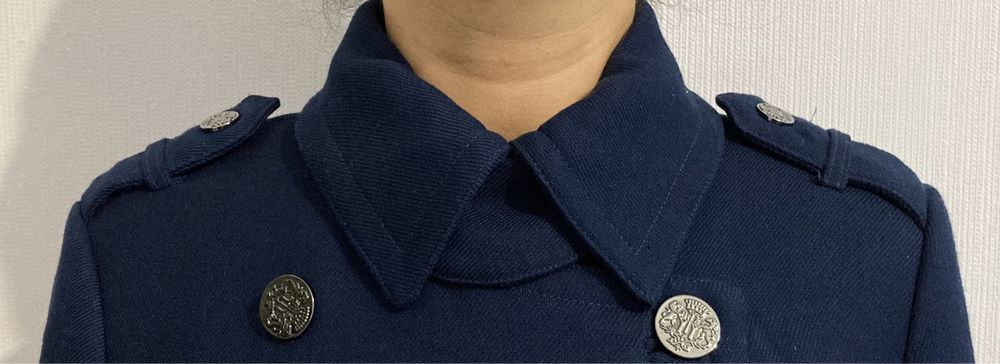 Пальто женское двубортное, Швейцария