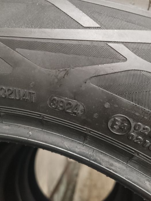 Anvelope vara  CONTINENTAL 215/60/18 H