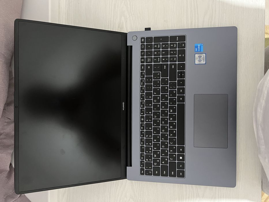 Ноутбук Huawei D 16