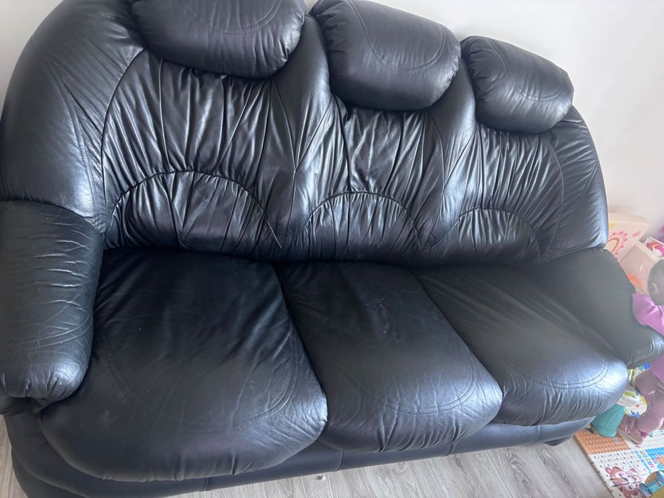 Canapea din piele extensibila