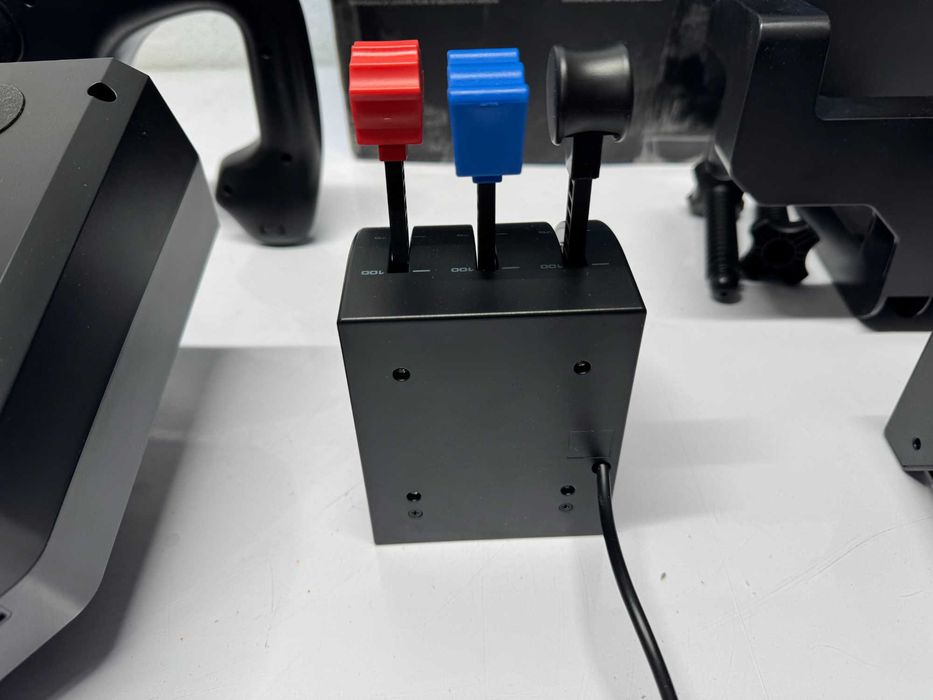 Симулатор за полети Logitech - G Flight Yoke System