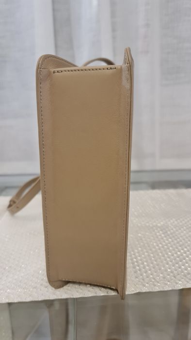 Geantă Musette bej (nude) din piele