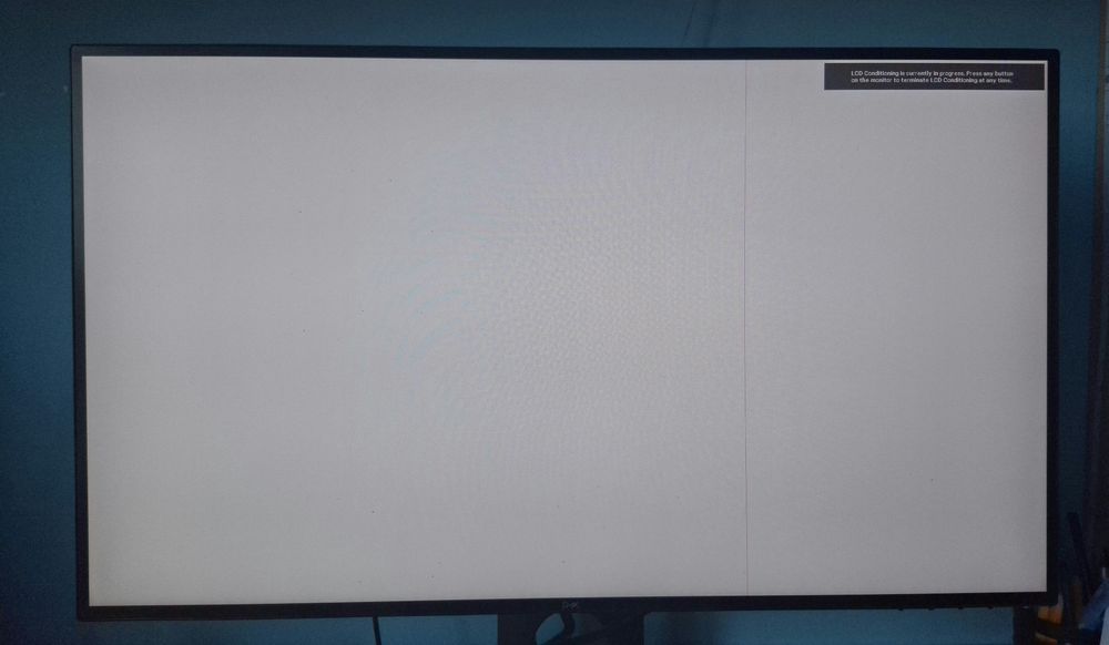 DELL UltraSharp U2518D 25" инча
