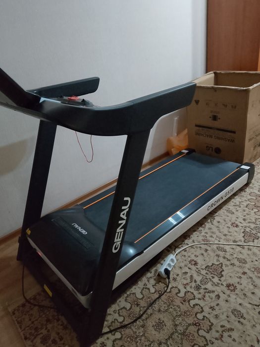 Беговая дорожка CROWN G530