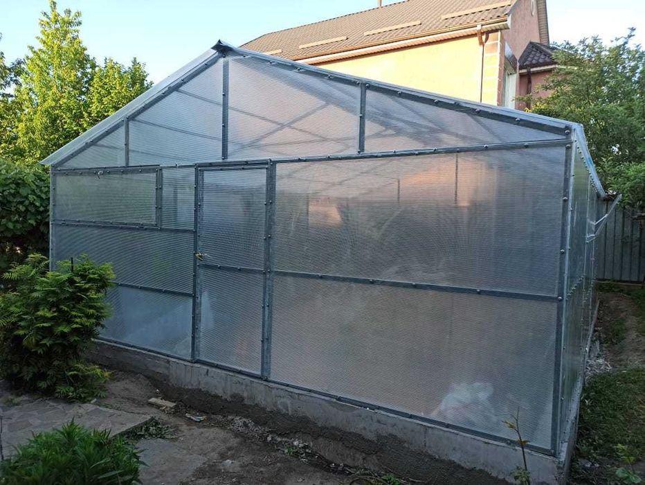 Тепличный поликарбонат Российского качества