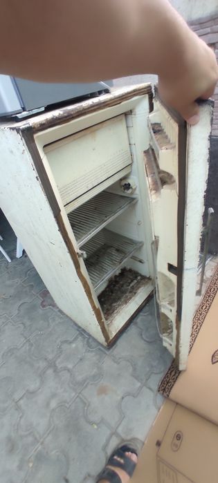 Рабочий холодильник