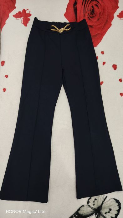 Pantaloni bleumarin fete 10 ani