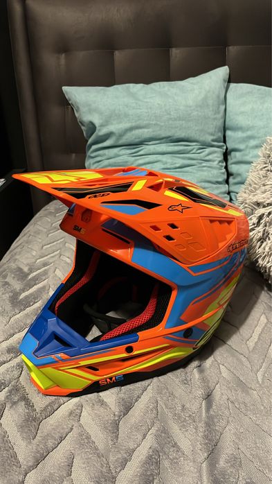Каска Alpinestars чиста нова