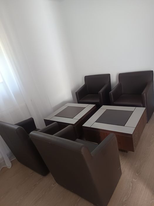 Măsuțe bar și fotolii